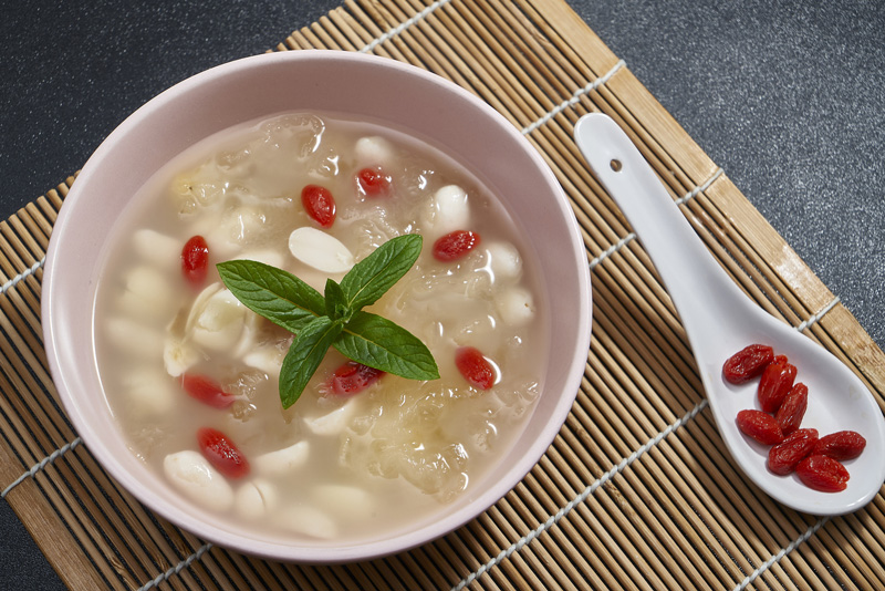 飲食調(diào)養(yǎng)，潤(rùn)肺生津